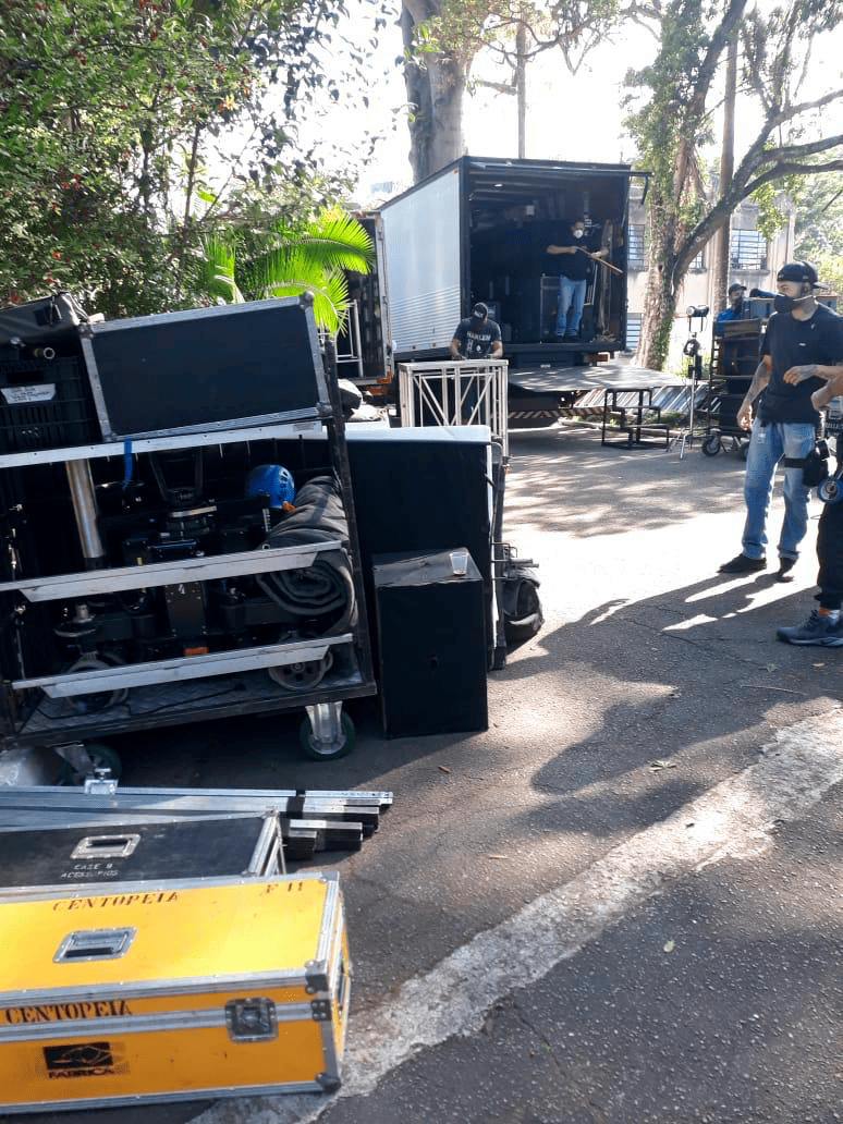 Transporte de mercadorias e equipamentos para feiras e eventos